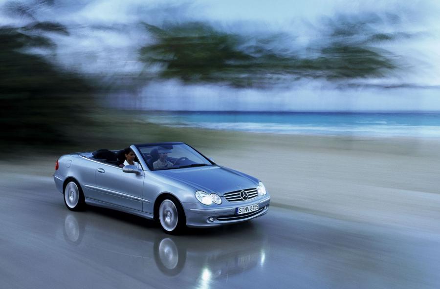  Mercedes-Benz CLK-Class Cabriolet 2004 года  (фото 7 из 164)